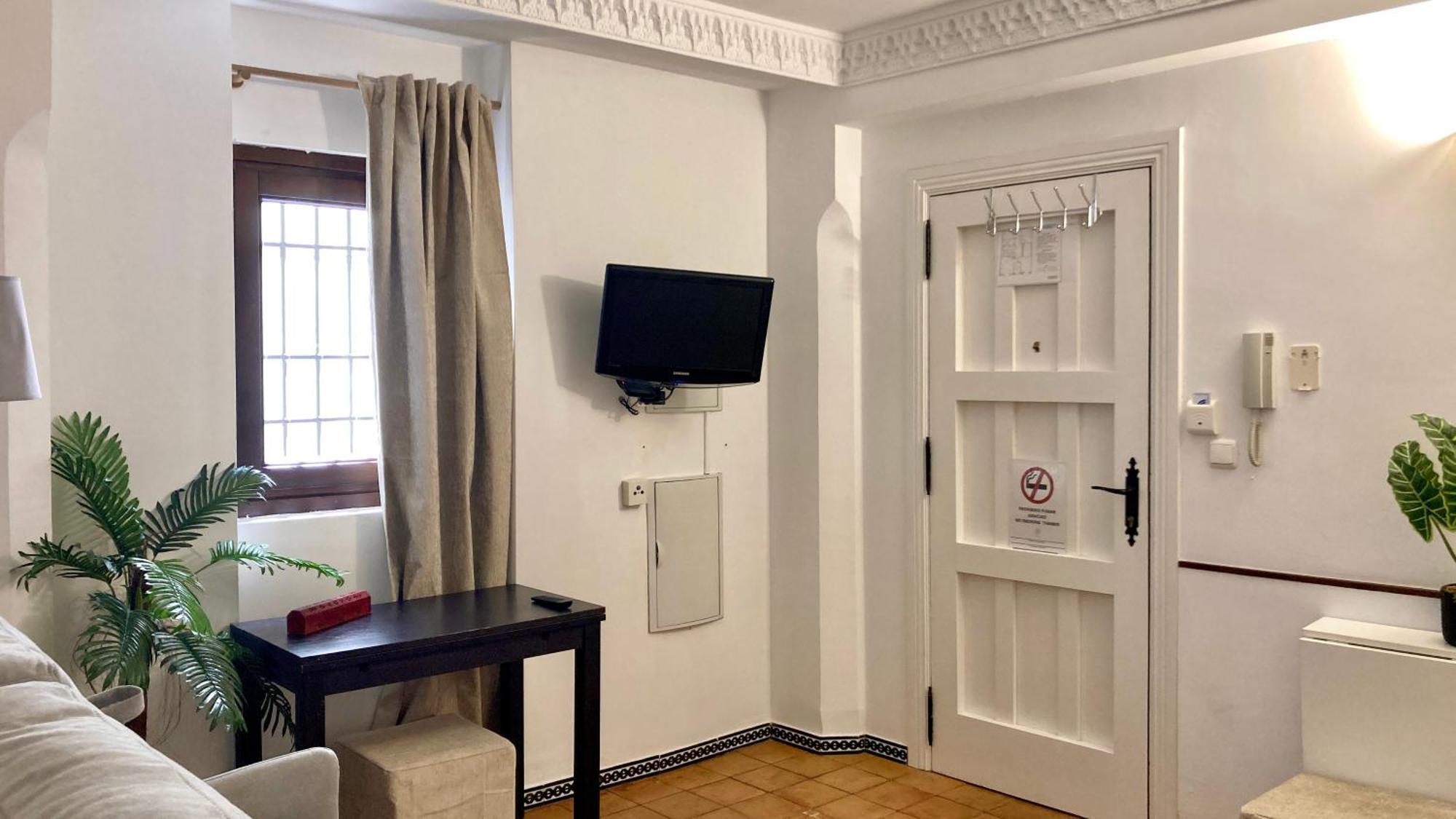 Adanar-Apartamentos Muralla Ziri Гранада Екстер'єр фото